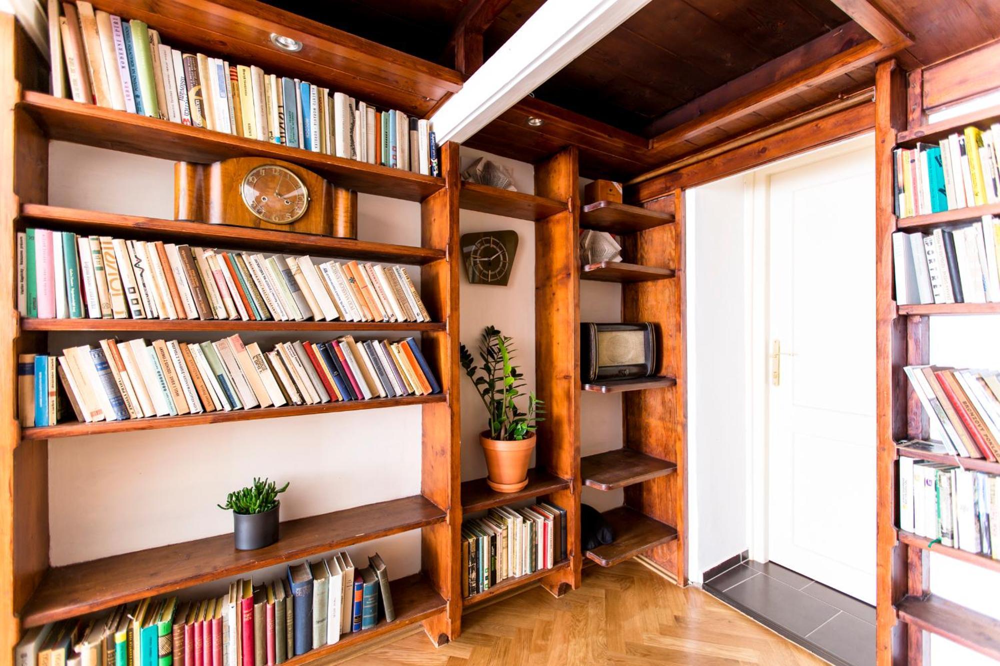 Friday Songs Apartment Prague Exterior photo