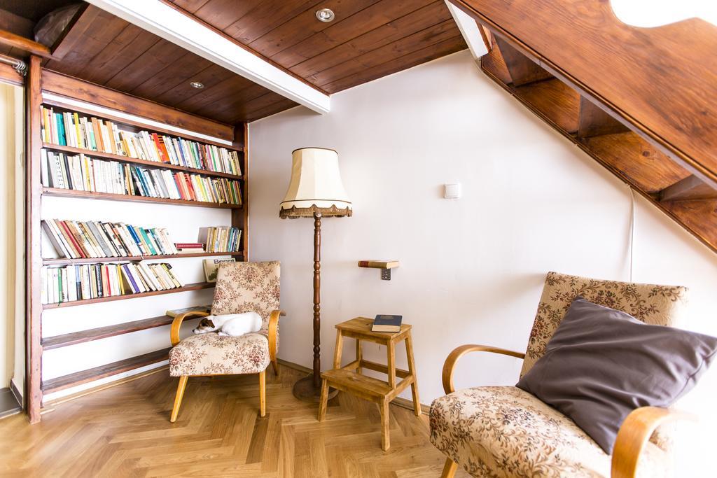 Friday Songs Apartment Prague Exterior photo